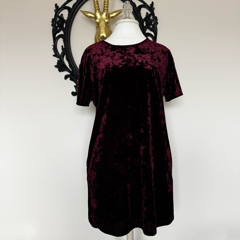 Z Supply Short Sleeve Crushed Velvet Burgundy Dress